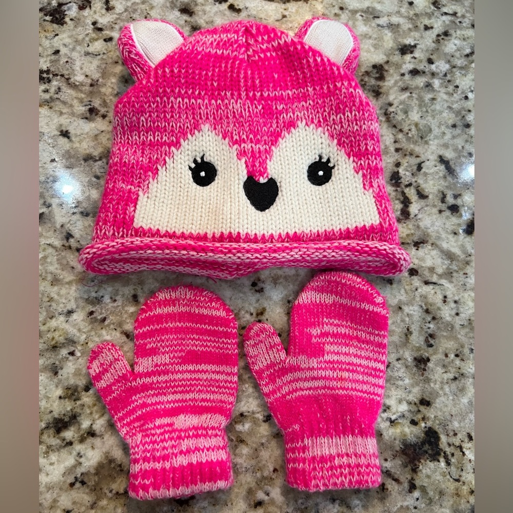 Kids hat and mittens 2-4y